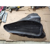 Воздухозаборник Mercedes S W220 2000 2208300144