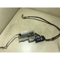 замок двери передней левой Mazda 323 BA 1996