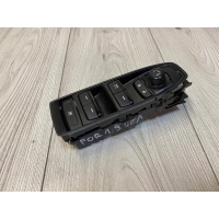 Subaru forester v 19 - 24 панель управления подъема стекол 83071sj080