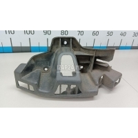 Направляющая заднего бампера правая Land Rover Range Rover Sport (2005 - 2012) LR013858