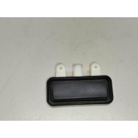 Кнопка открывания багажника Mercedes Benz W245 B-klasse (2005 - 2011) 2218702410