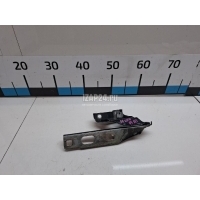 Петля капота правая VAG A5/S5 [8T] Coupe/Sportback (2007 - 2016) 8T0823302E