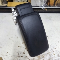 AUDI A3 8V podlokietnik 8V0864283