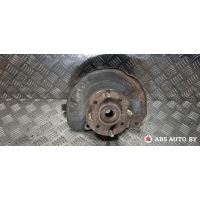 ступица передняя левая Mitsubishi Carisma 1999