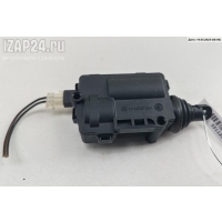 Активатор (привод) замка багажника Opel Zafira A 2004 13118786