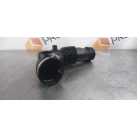 Патрубок BMW X1 E84 2012 7605638, 13717605638