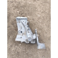 Лонжерон правый Land Rover Freelander II (2006-2014) 2011 LR012999
