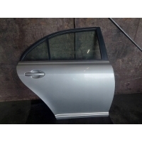 Дверь в сборе правая задняя toyota avensis t25 хэтчбек 1c0