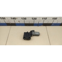Моторчик стеклоподъемника RENAULT Duster 2012> 8200733829