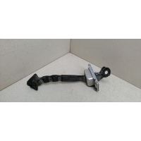 ограничитель открывания двери Mazda 3 BL 2009