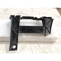 Кронштейн фары Volkswagen Transporter T5 1301329422