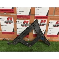 Кронштейн бампера Audi A4 B8 8K9807454B