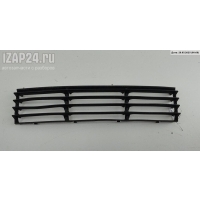 Решетка (заглушка) в бампер Перед. Volkswagen Passat B5+ (GP) 2002 3B0853677