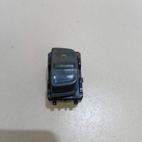 Кнопка стеклоподъемника Renault Sandero 2014 254214937R