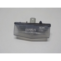 Фонарь подсветки номера Toyota Prius (2009 - 2015) 8127153011