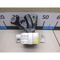 Опора двигателя правая Renault Sandero (2009 - 2014) 8200204600
