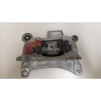 Опора двигателя левая Renault Megane III (2009 - 2016) 112205136R