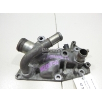 Фланец двигателя системы охлаждения Renault Megane III (2009 - 2016) 110607018R
