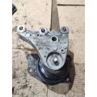 Подушка крепления двигателя Skoda Fabia 2 2008 6Q0199185AA