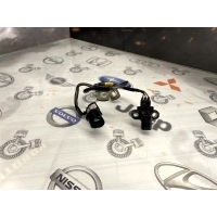 Датчик положения коленвала Mitsubishi Pajero V83W 2004 MR985145, J5T35171