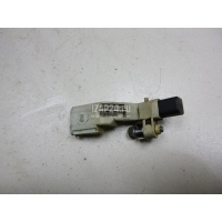 Датчик положения коленвала VAG Amarok 2010 03C906433A