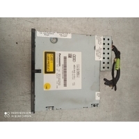 CD-Чейнджер Audi a6 c6 2009 4f0910110