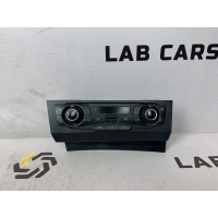 Блок управления климат-контролем Audi a5 8t 2009 8T2820043S