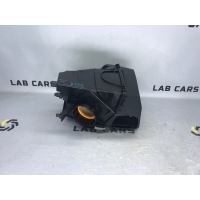 Корпус воздушного фильтра Audi a6 c6 2006 4f0133835