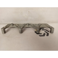 Кронштейн впускного коллектора Audi a6 c6 2005 06E133340A