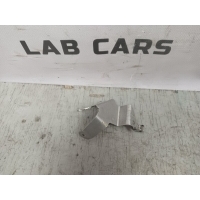 Кронштейн корпуса разъема Audi a6 c6 2005 06E971497C