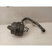 Маслоотделитель Audi a6 c6 2007 057103495l, 057103493a