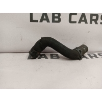 Патрубок радиатора Audi a4 b8 8K0121049