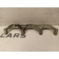 Кронштейн впускного коллектора Audi a5 8t 2009 06e133340a