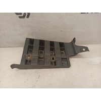 Направляющая бампера Audi a6 c6 2011 4F5807898b