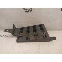 Кронштейн бампера Audi a6 c6 2011 4f5807897b