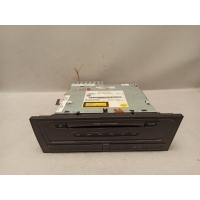 CD-Чейнджер Audi a6 c6 2007 8T2035110