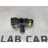 Патрубок системы охлаждения Audi a6 c6 2006 4F0122293A