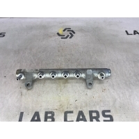 топливная рампа Audi a4 b8 2008 03L130089A