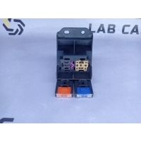 Блок предохранителей Audi a6 c6 2006 4f1937503, 8a0937530