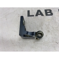 Петля двери Audi a6 c6 2006 8F0833402B