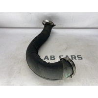 Патрубок интеркулера Audi a4 b8 2009 8k0145738ah