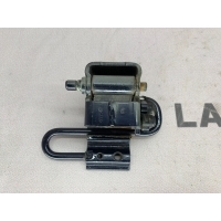 Петля двери audi a6 c6 2006 8e0833411e