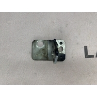 Петля двери audi a6 c6 2006 8E0831445E