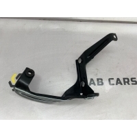 кронштейн радиатора audi a6 c6 2006 4f0145813f