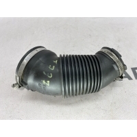 Патрубок воздушного фильтра Audi a6 c6 2006 4F0129615G