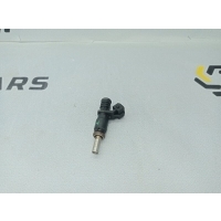 Форсунка топливная BMW 5 e60 2006 13537531634