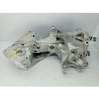 Кронштейн генератора Audi a4 b8 2009 03l903143h
