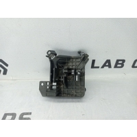 Кронштейн лямбды-зонд Audi a4 b8 2009 03l971504a