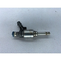 Форсунка топливная Audi a4 b8 06H906036H, 0261500074