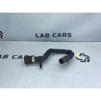 Патрубок системы охлаждения Audi a5 8t 2009 8k1319376j, 8K1819350AT